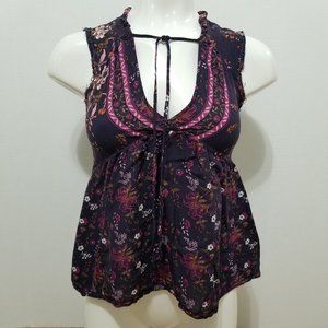 Full Tilt top XS floral print sleeveless tie neck cutout hi low shirttail hem